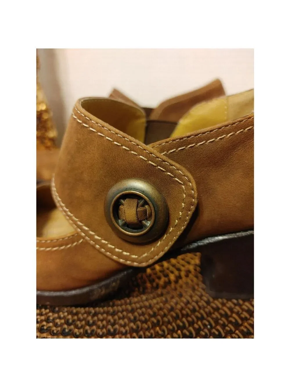 SoftSpots Artsy Mary Jane Suede size 9W